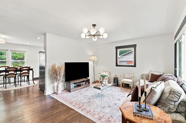 1700 Brookdale Avenue, Charlotte, NC 28210