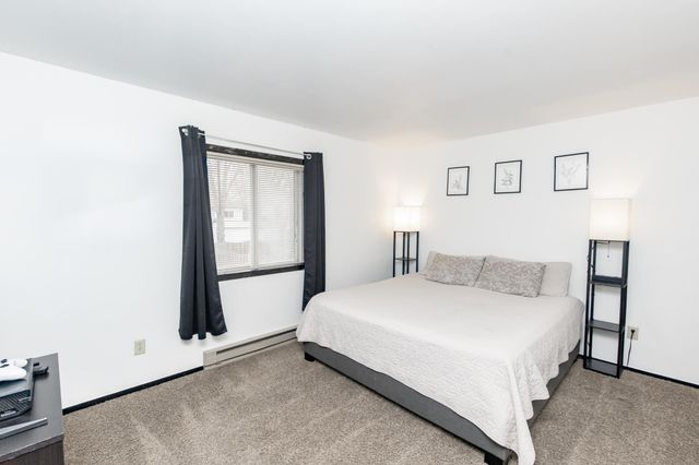 1620 36th Avenue S, Fargo, ND 58104