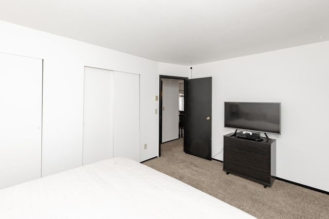 1620 36th Avenue S, Fargo, ND 58104