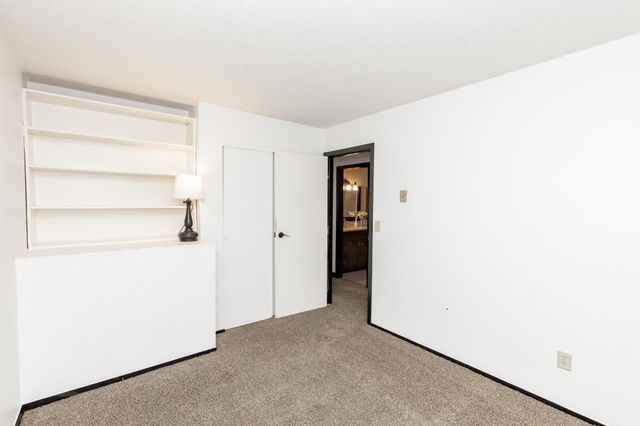 1620 36th Avenue S, Fargo, ND 58104