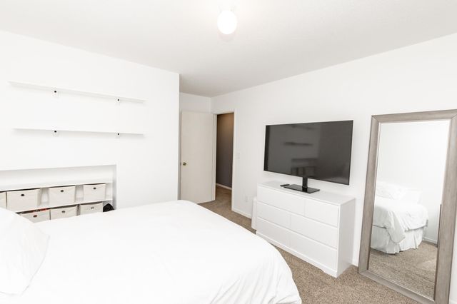 1620 36th Avenue S, Fargo, ND 58104