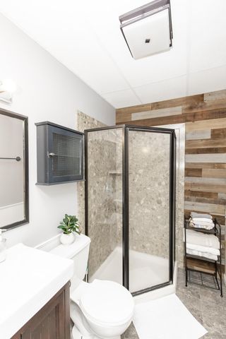 1620 36th Avenue S, Fargo, ND 58104