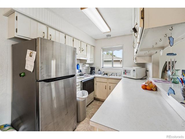 3351 S Field Street, Lakewood, CO 80227