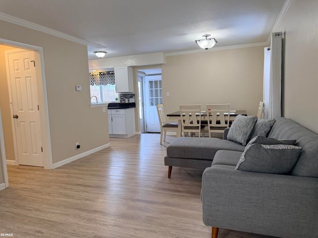 6405 N State Road Road, Davison, MI 48423