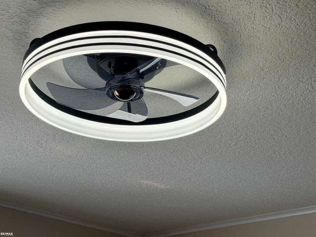 6405 N State Road Road, Davison, MI 48423