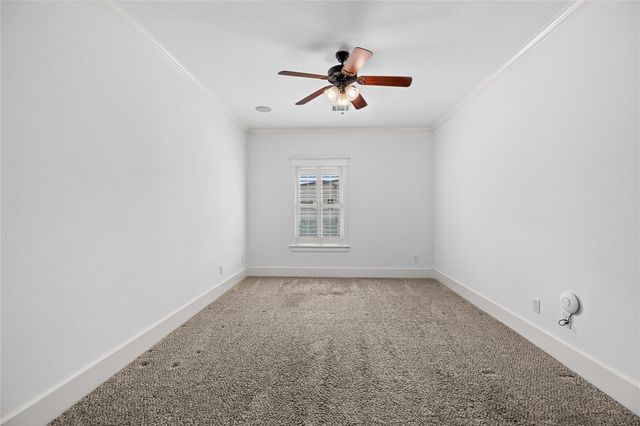 1316 Woodcrest Drive, Houston, TX 77018