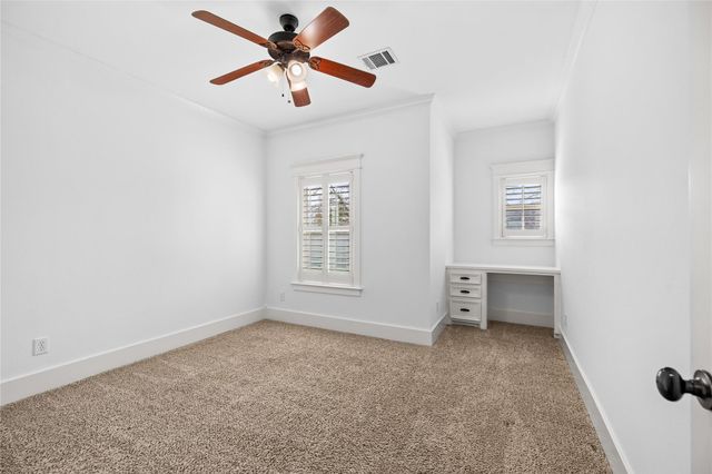 1316 Woodcrest Drive, Houston, TX 77018