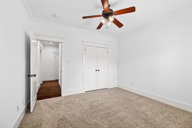 1316 Woodcrest Drive, Houston, TX 77018