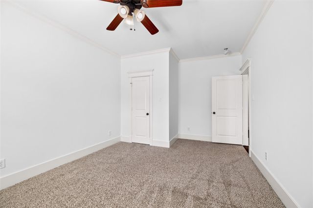 1316 Woodcrest Drive, Houston, TX 77018