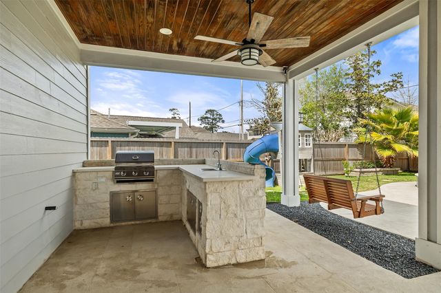 1316 Woodcrest Drive, Houston, TX 77018