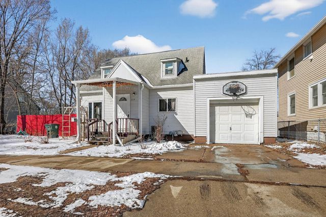 119 Reed Street, Waterloo, IA 50703