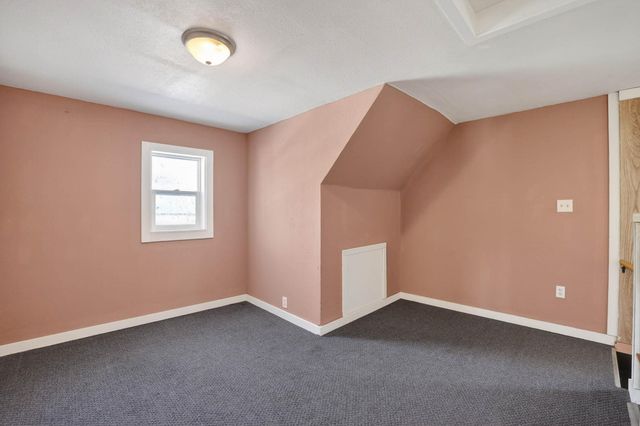 119 Reed Street, Waterloo, IA 50703