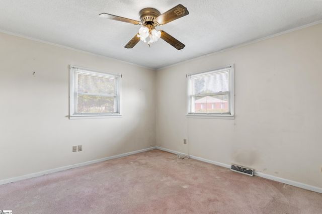 129 Monaview Circle, Greenville, SC 29617