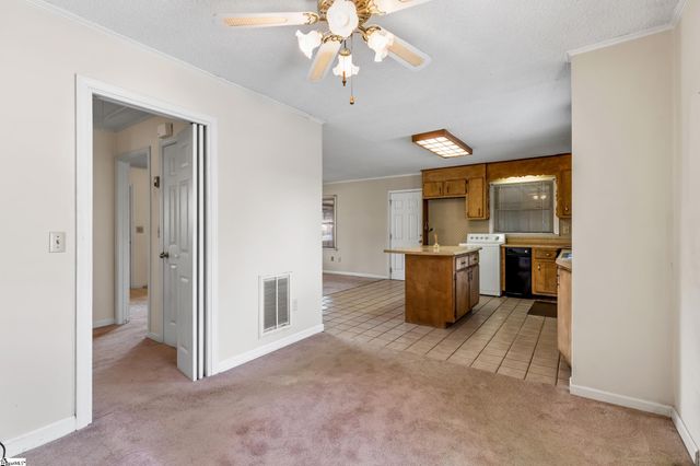 129 Monaview Circle, Greenville, SC 29617