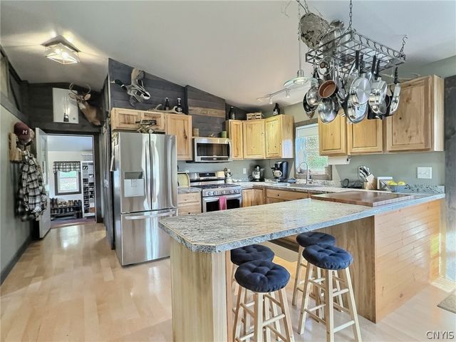 4543 Potter Road, Solon, NY 13101