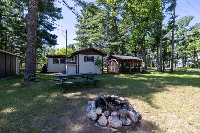 1949 Deerborn Lane, Friendship, WI 53934