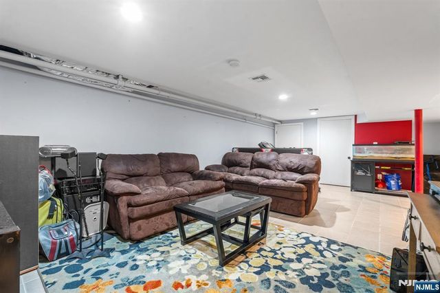 1334 Barbara Avenue, Union, NJ 07083