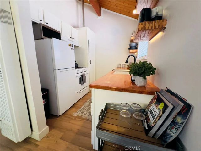 926 E Barker, Big Bear City, CA 92314