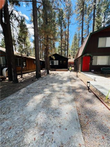 926 E Barker, Big Bear City, CA 92314
