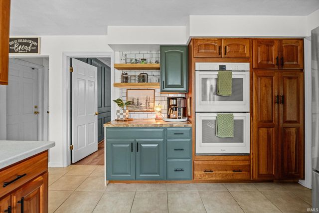 905 N Southernview Drive, Lafayette, IN 47909