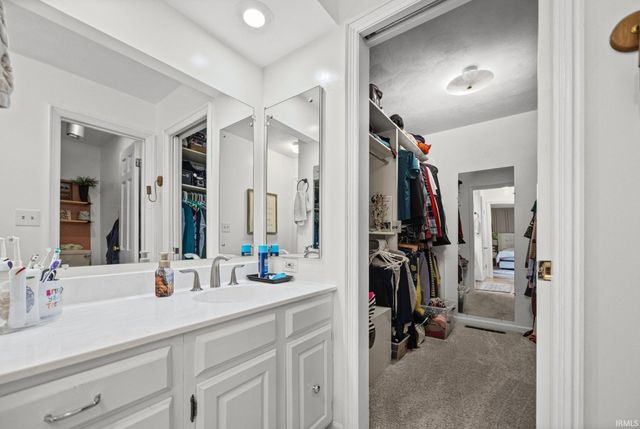 905 N Southernview Drive, Lafayette, IN 47909