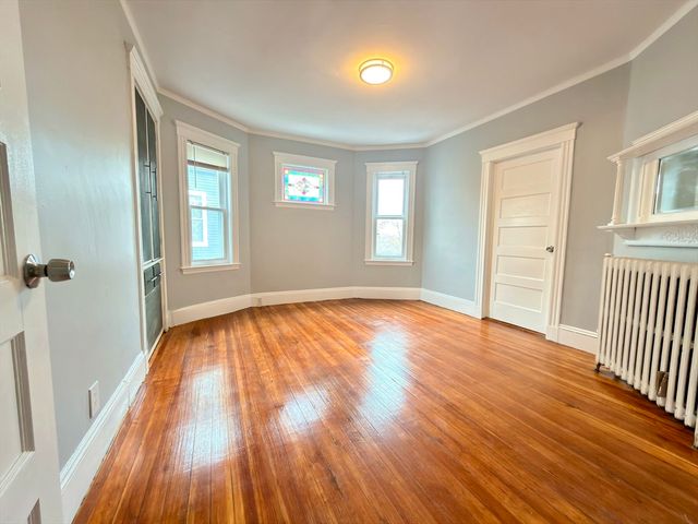 18 Harold Park 3, Boston, MA 02119