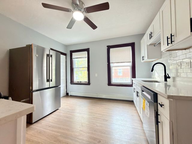 18 Harold Park 3, Boston, MA 02119