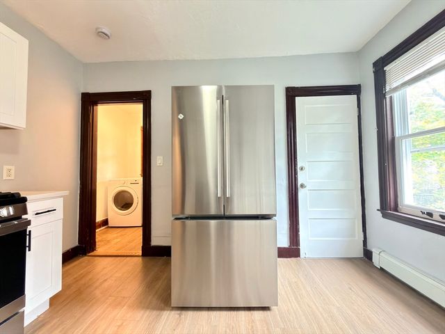 18 Harold Park 3, Boston, MA 02119