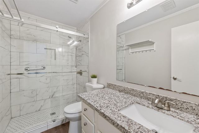 12034 Hedgegate Drive, Houston, TX 77065