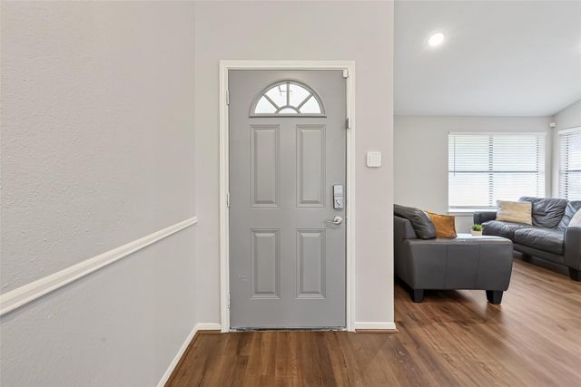 12034 Hedgegate Drive, Houston, TX 77065