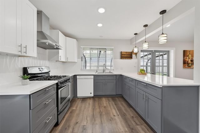 12034 Hedgegate Drive, Houston, TX 77065