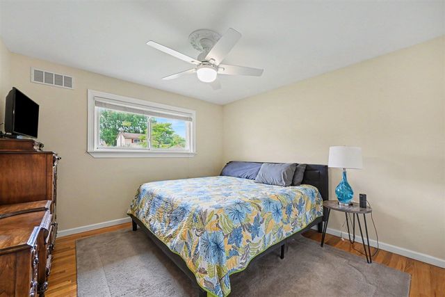 42967 Saxony Road, Canton, MI 48187