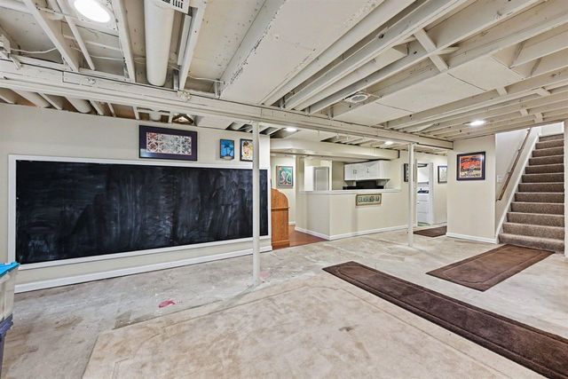 42967 Saxony Road, Canton, MI 48187