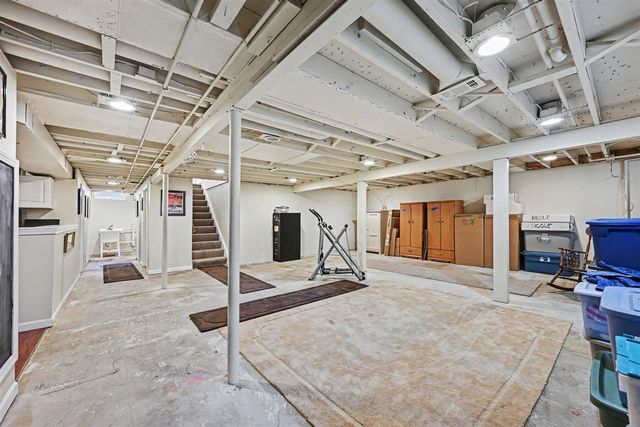 42967 Saxony Road, Canton, MI 48187