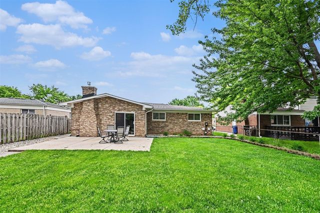 42967 Saxony Road, Canton, MI 48187