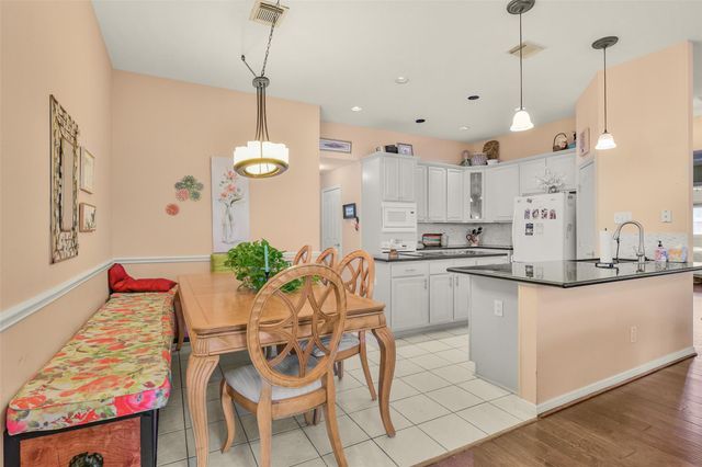 9645 Dry Springs Dr Drive, La Porte, TX 77571