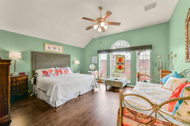 9645 Dry Springs Dr Drive, La Porte, TX 77571