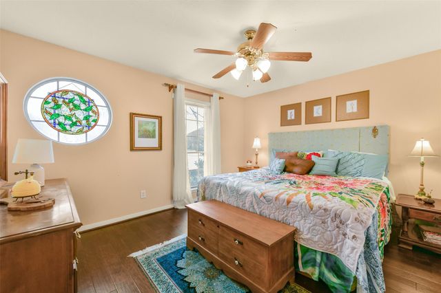 9645 Dry Springs Dr Drive, La Porte, TX 77571