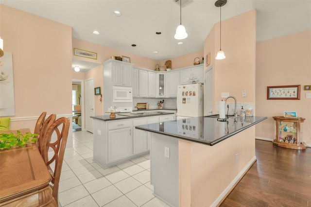 9645 Dry Springs Dr Drive, La Porte, TX 77571