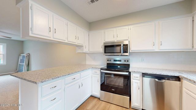 101 David Drive B7, Greenville, NC 27858