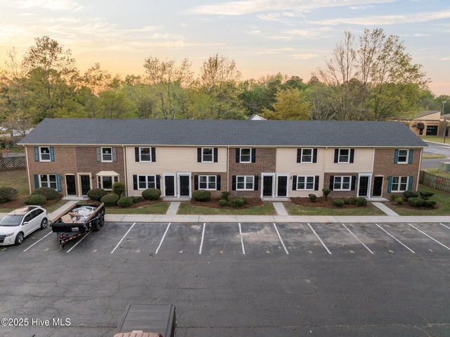 101 David Drive B7, Greenville, NC 27858