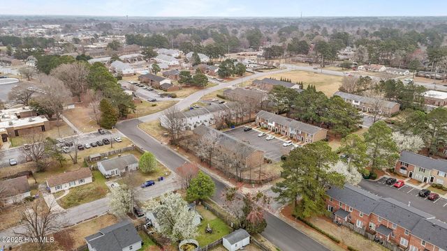 101 David Drive B7, Greenville, NC 27858