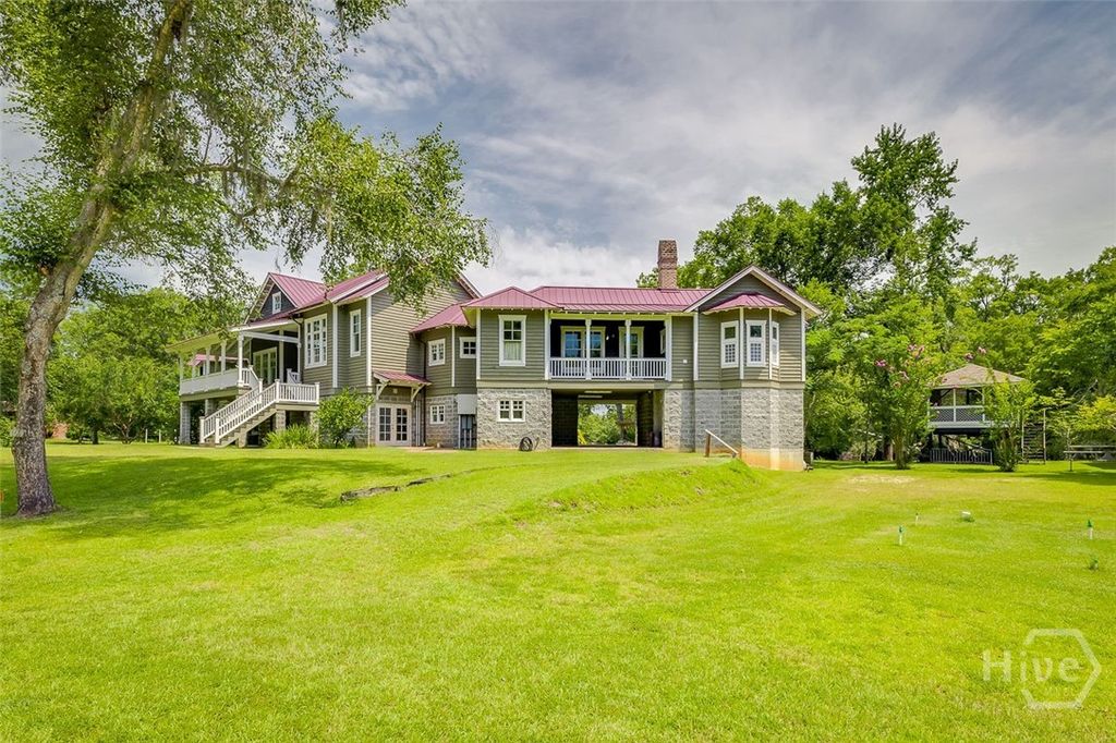 Image 2 of property listing at 165 Shearouse Landing Road, Brooklet, GA 30415