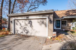 6615 Bella Vista Drive NE, Rockford, MI 49341