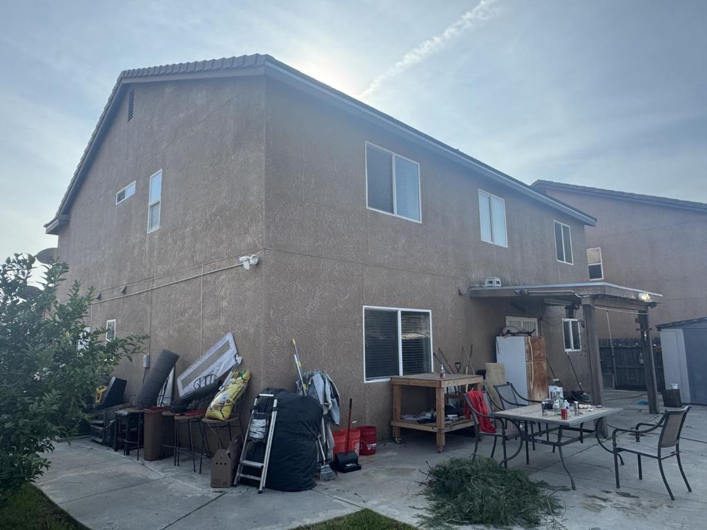 Image 4 of property listing at 6310 E Woodward Avenue, Fresno, CA 93727
