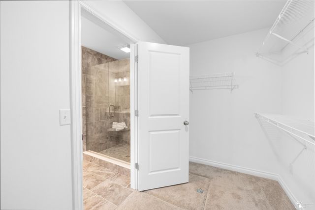 8289 Grande Lk Circle, Temperance, MI 48182