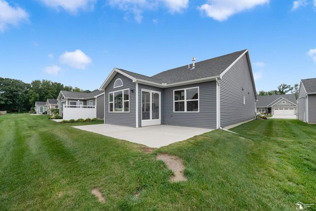 8289 Grande Lk Circle, Temperance, MI 48182