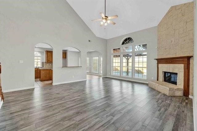 9102 Hogan Drive, Rowlett, TX 75089