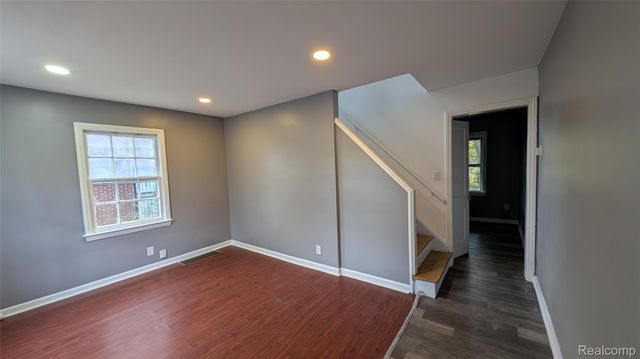 16847 Hubbell Street, Detroit, MI 48235