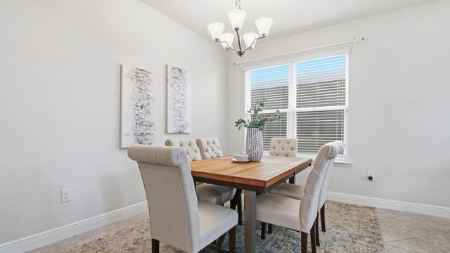 17044 Goldcrest Loop, Clermont, FL 34714